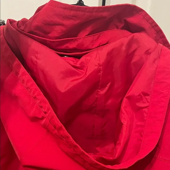 Lands' End Red Lined Raincoat - Picture 7 of 7